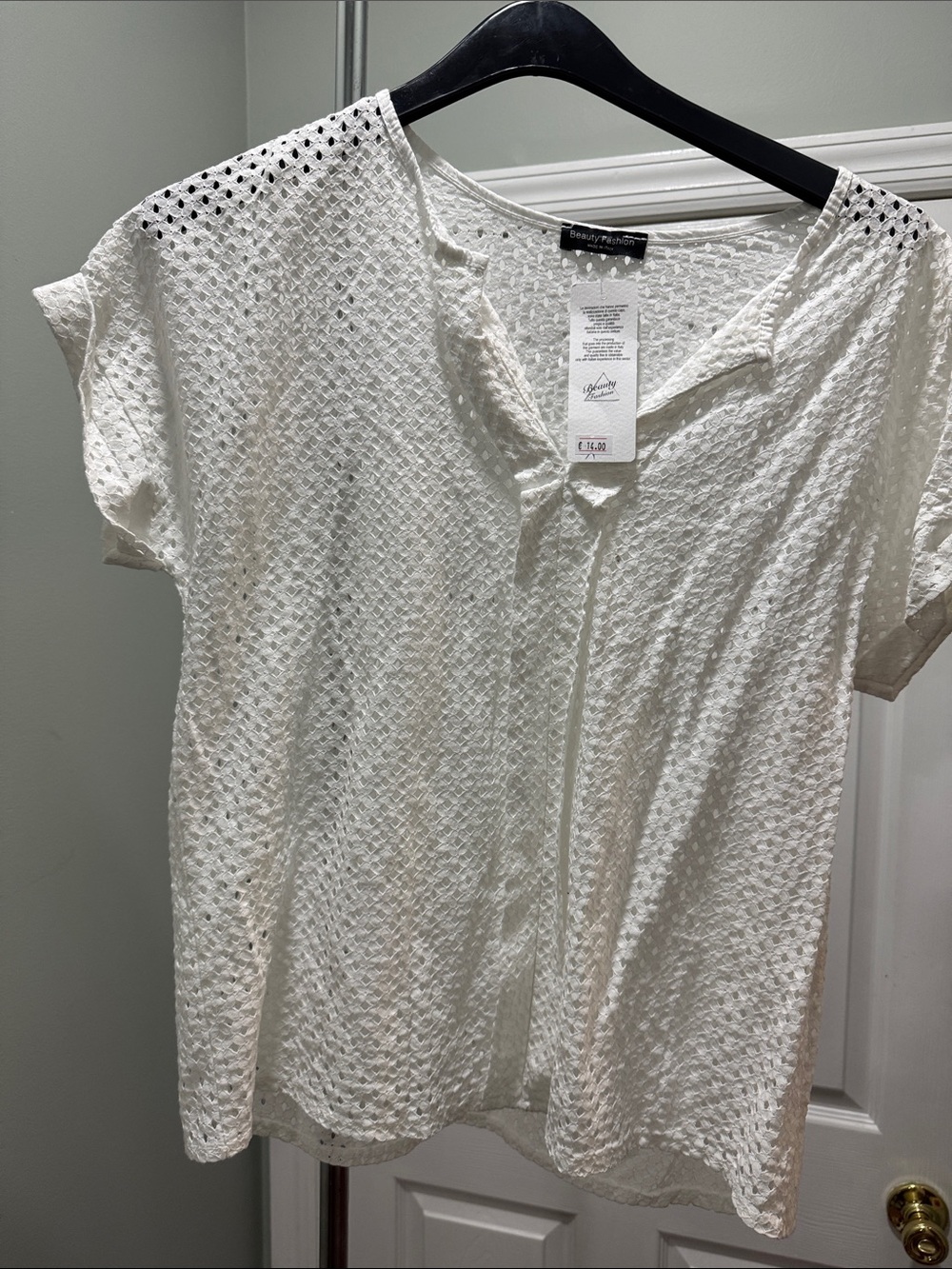 White Crochet Short-Sleeve Women's Top